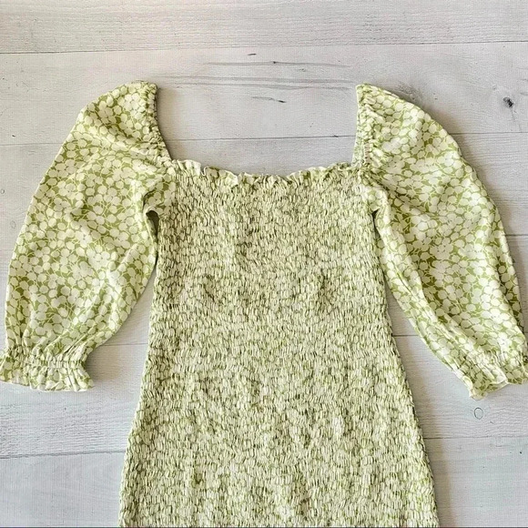 Faithful the brand  Honfleur Smocked Mini Dress Size 4 - Picture 3 of 9